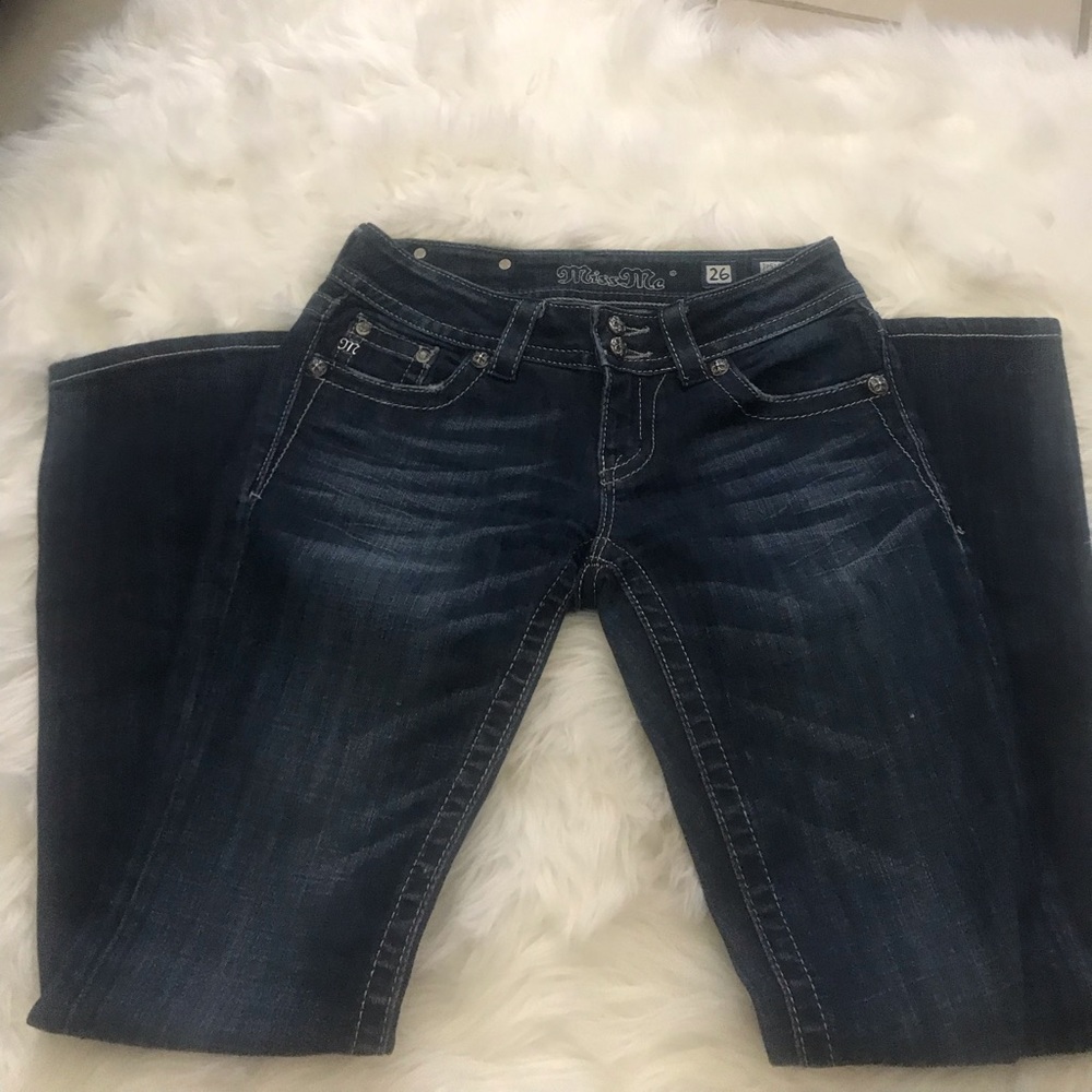 Miss Me. Size 26 boot cut jeans